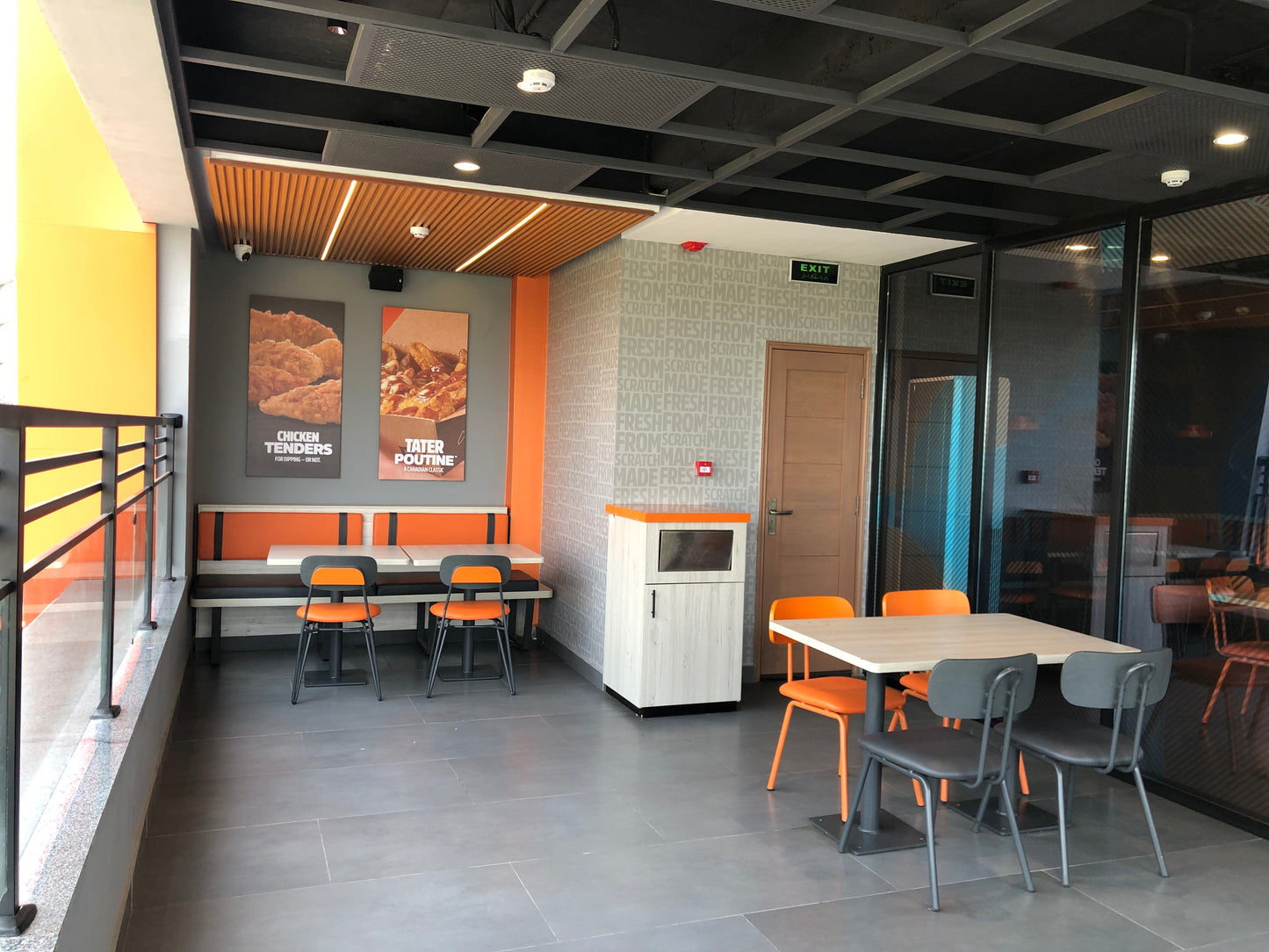 Mary Brown's Chicken DHA Phase 5, Lahore