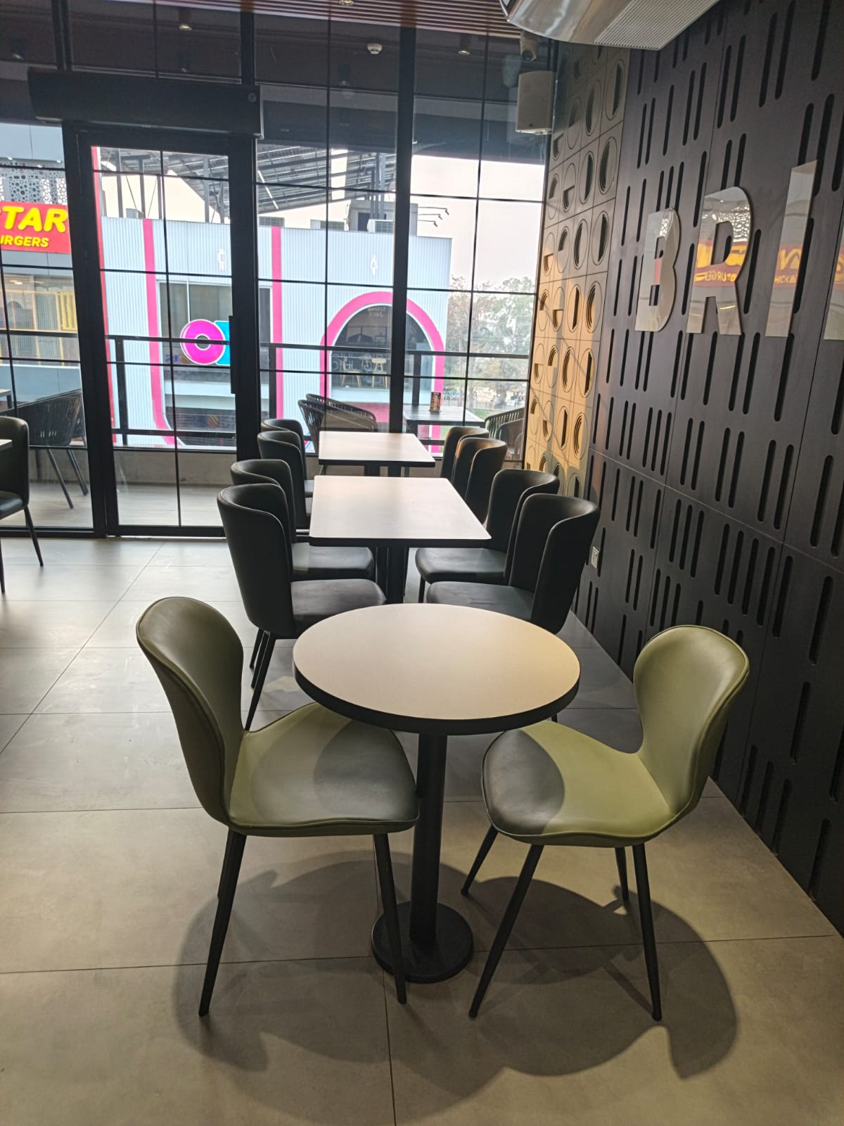 BRIM Burgers Faisalabad Branch